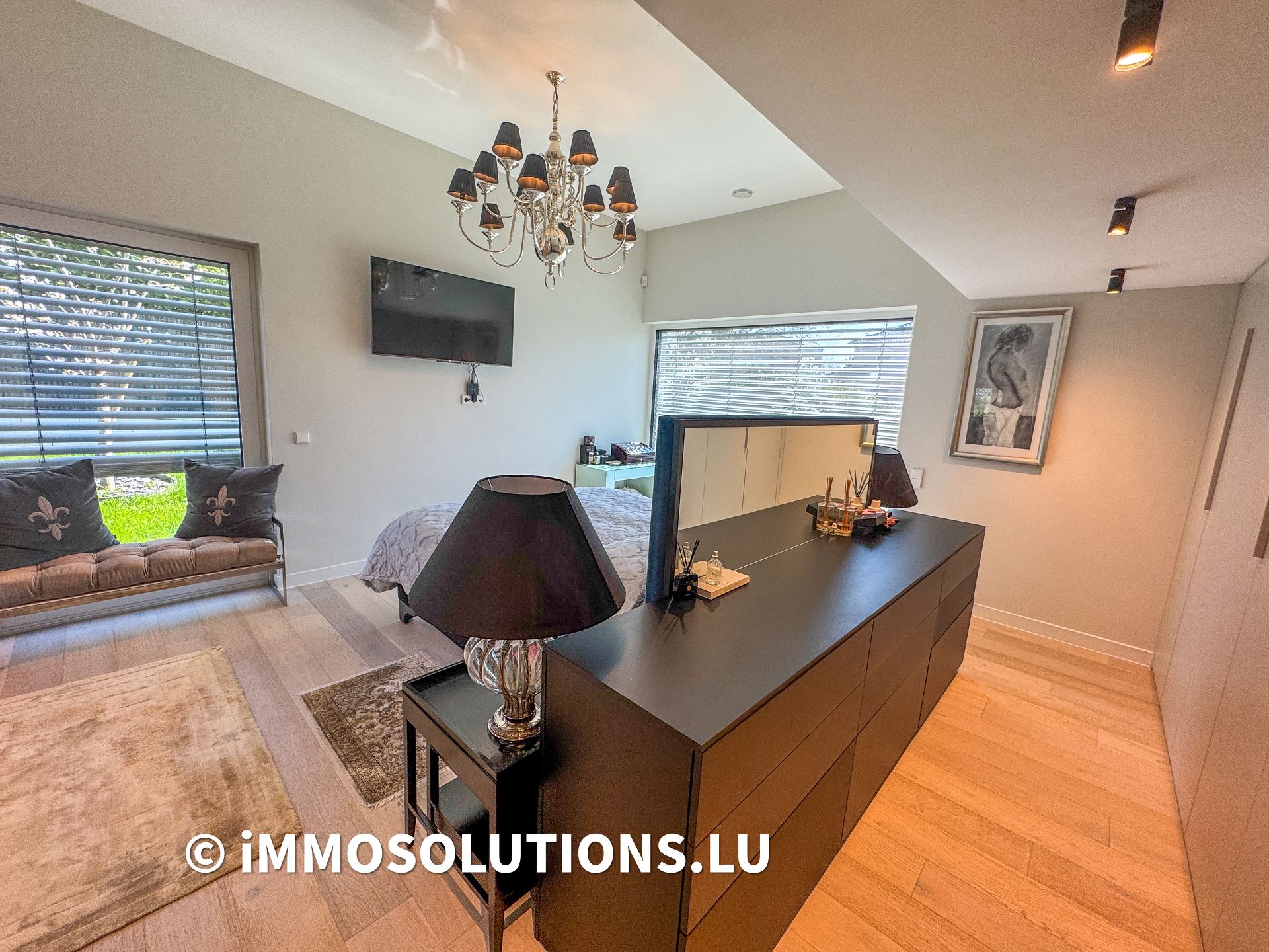 Maison — Hesperange · 636 m² - photo 19